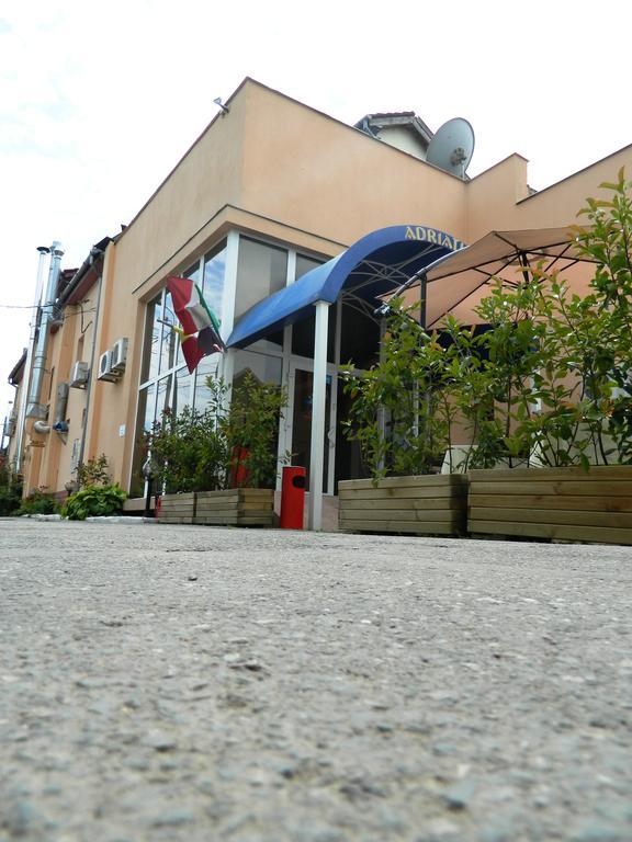 Hotel Adriatico Timisoara Exterior photo